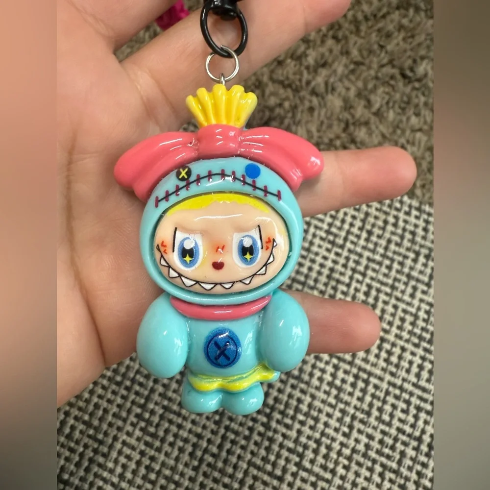 Labubu the monster mobile phone lanyard keychain, Pink